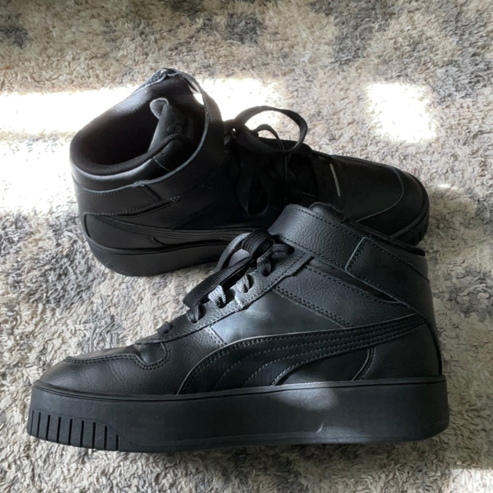 Puma Women's Black High-Top Sneakers - Picture 8 of 11